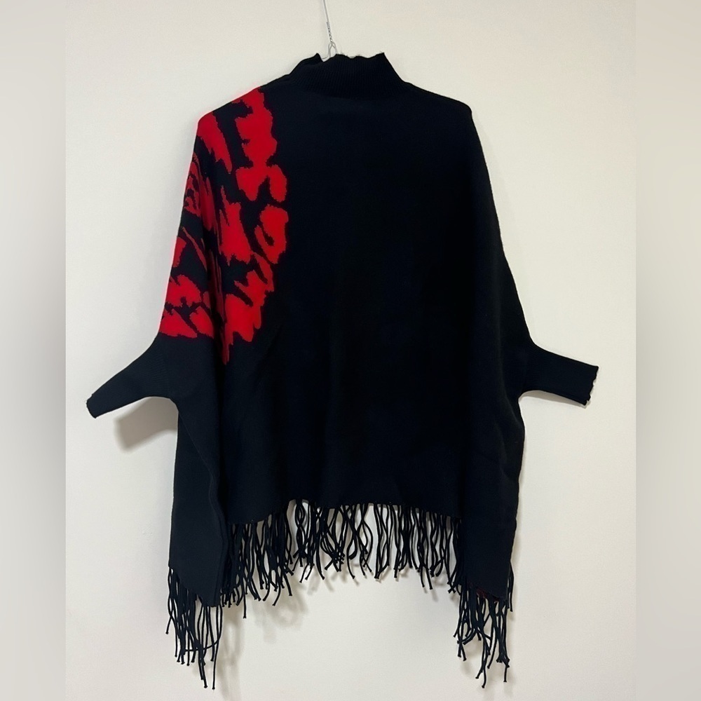 Keyingyi Gorgeous Cashmere Blend Pocho. Pristine Condition. Size L.